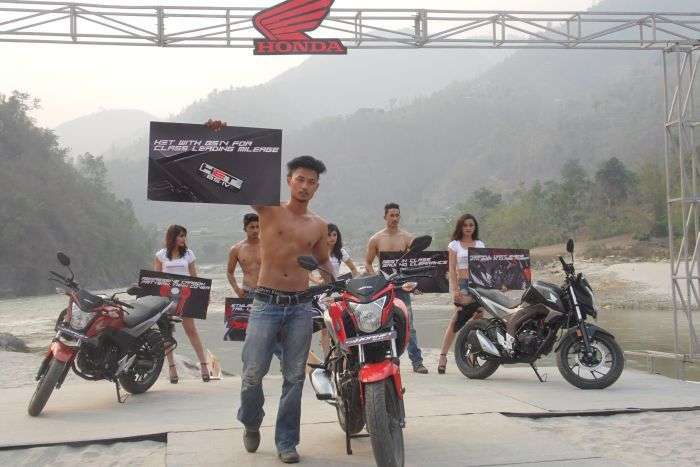 Honda CB HORNET 160R in the Market