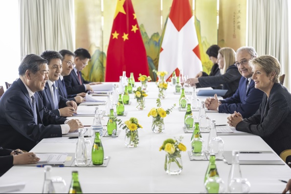 US-China Talks Resume as Trump Hails 'Total Reset' in Trade Relations