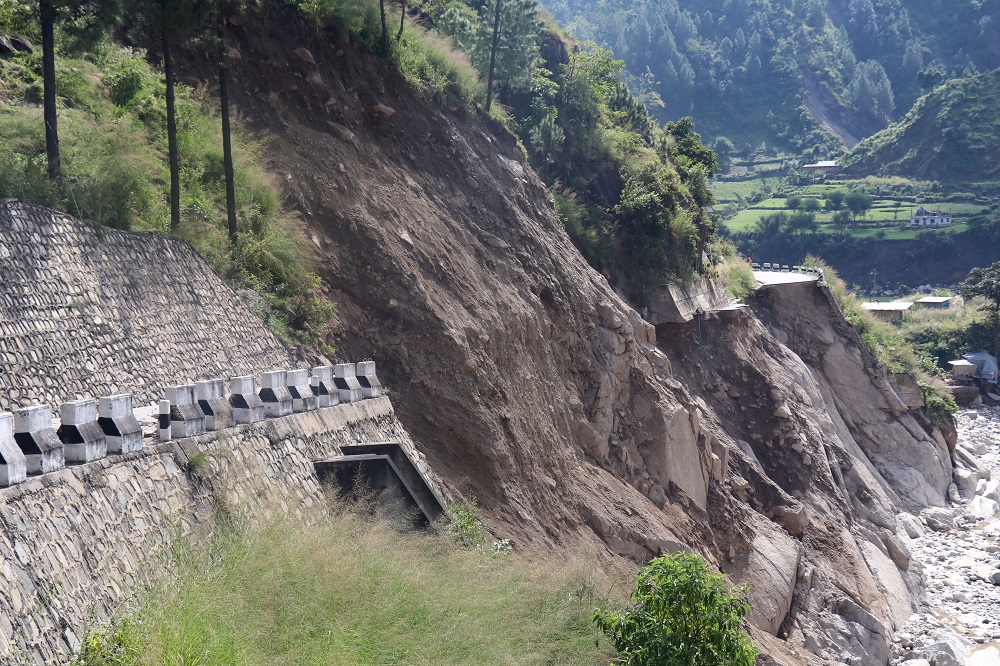 BP Highway Reopens after 16-Hour Closure